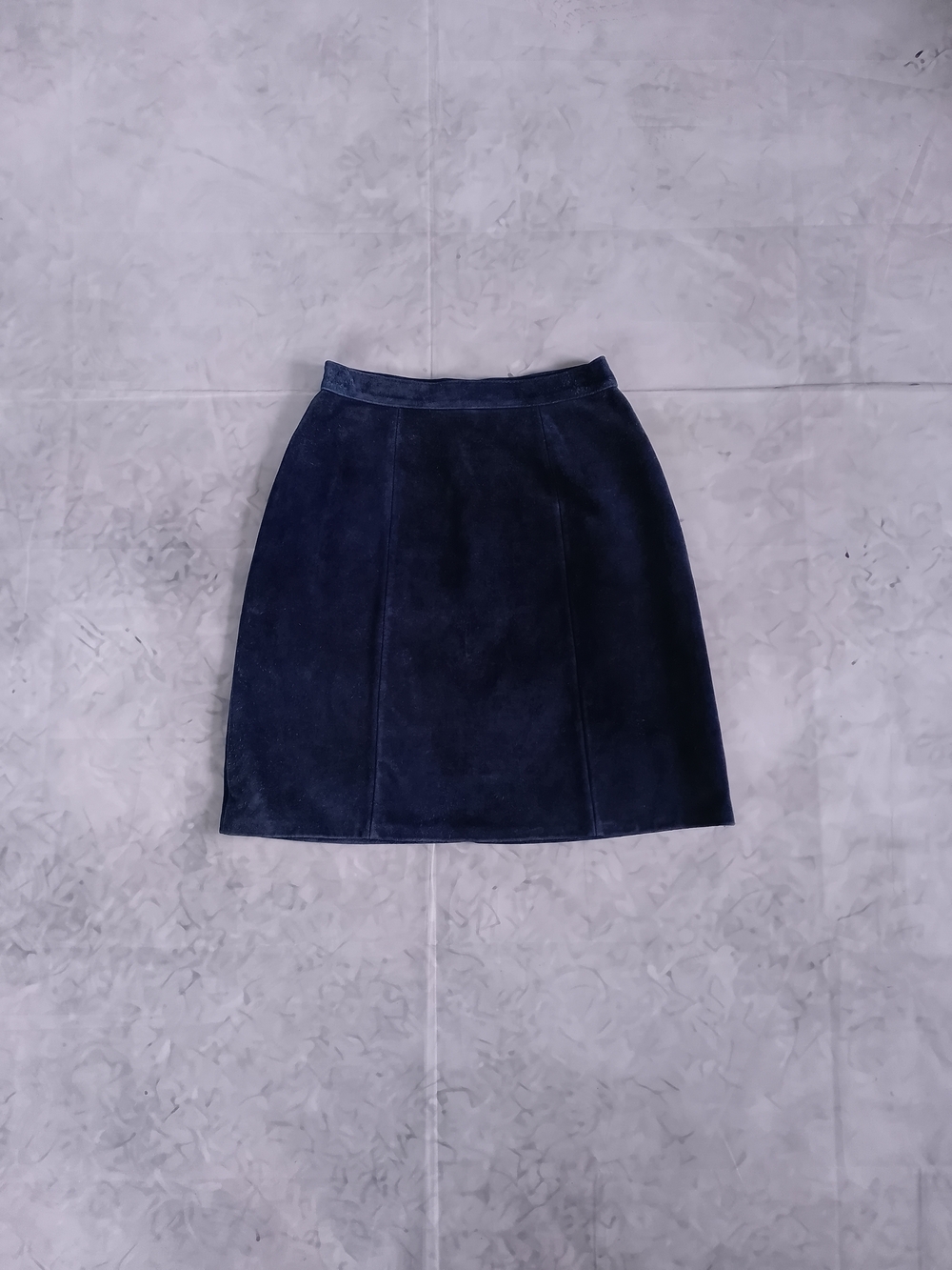 Vintage 90s SUEDE Classic Navy Mini Women's Skirt OPERA